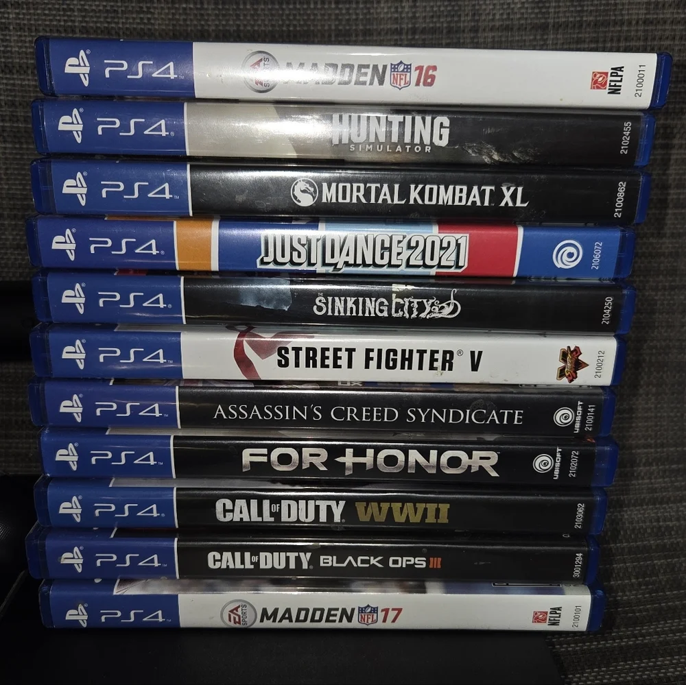 Sony PlayStation 4 Matte 500GB HDD Console, Camera, Controllers, Games Bundle. - Picture 7 of 12